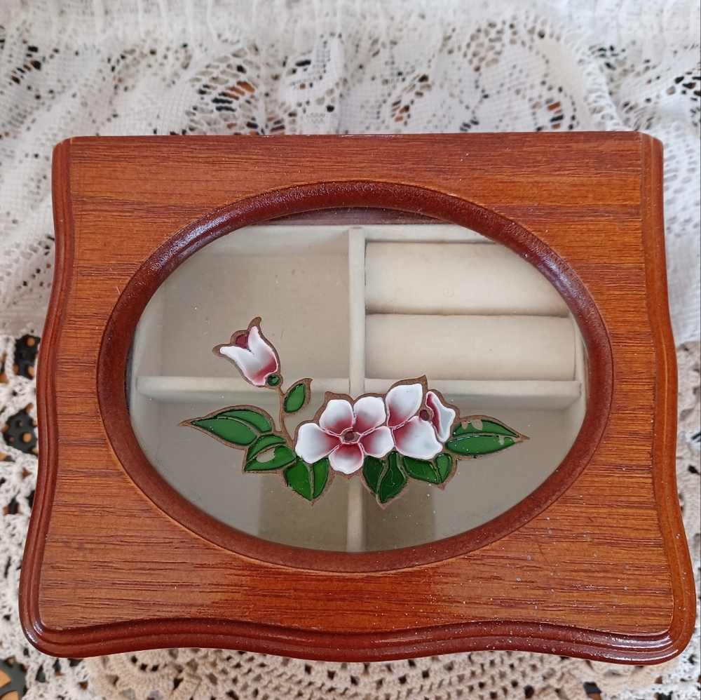 VINTAGE MELE SMALL WOOD JEWELRY BOX PAINTED GLASS VELVET-LINED TWO-TIERED